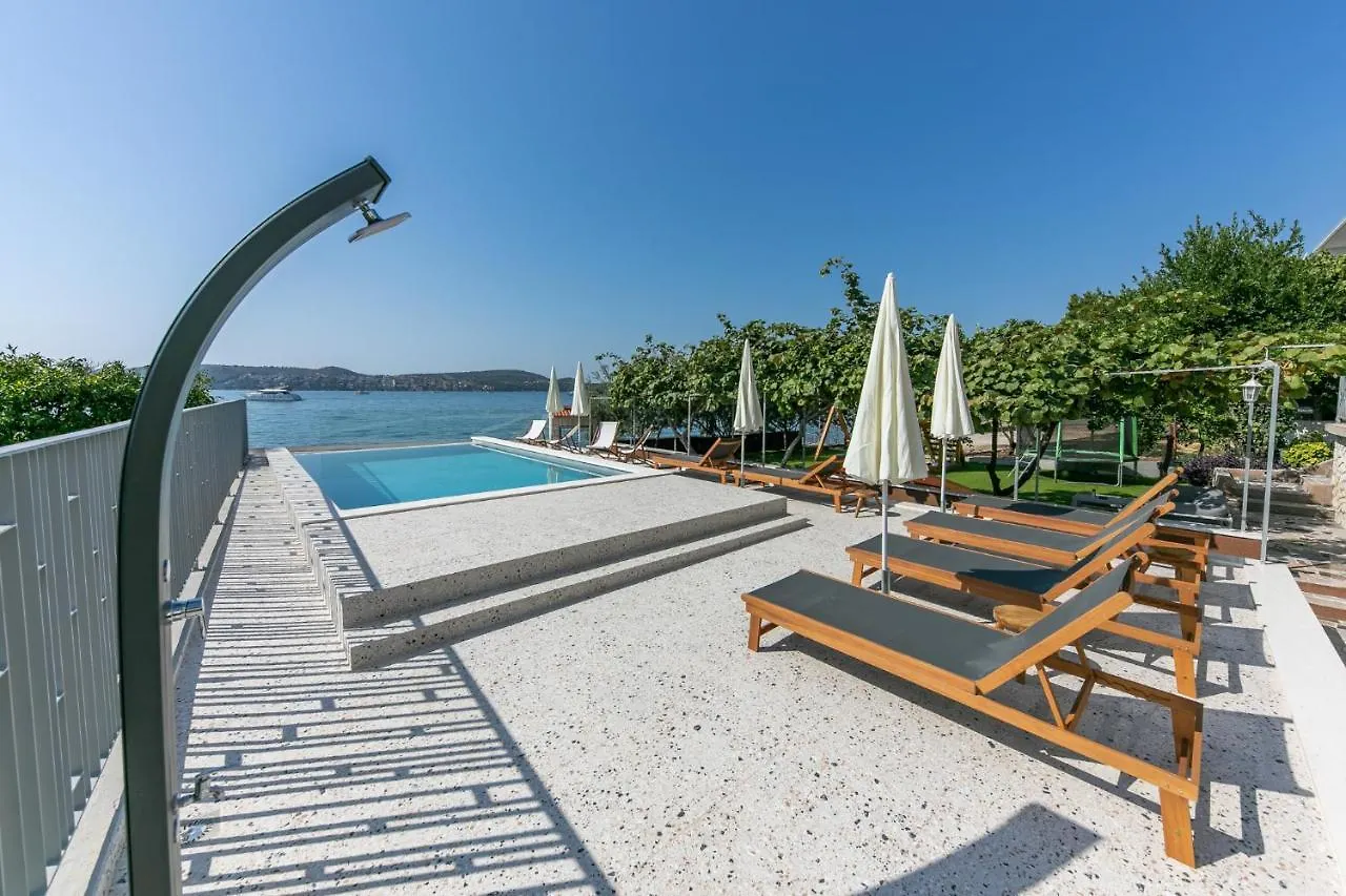 Apartments Sea Trogir