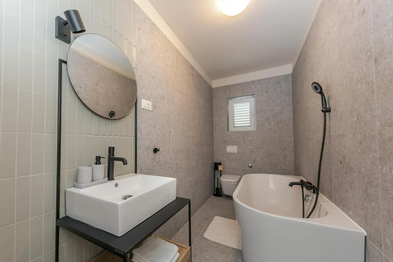 Apartments Sea Trogir