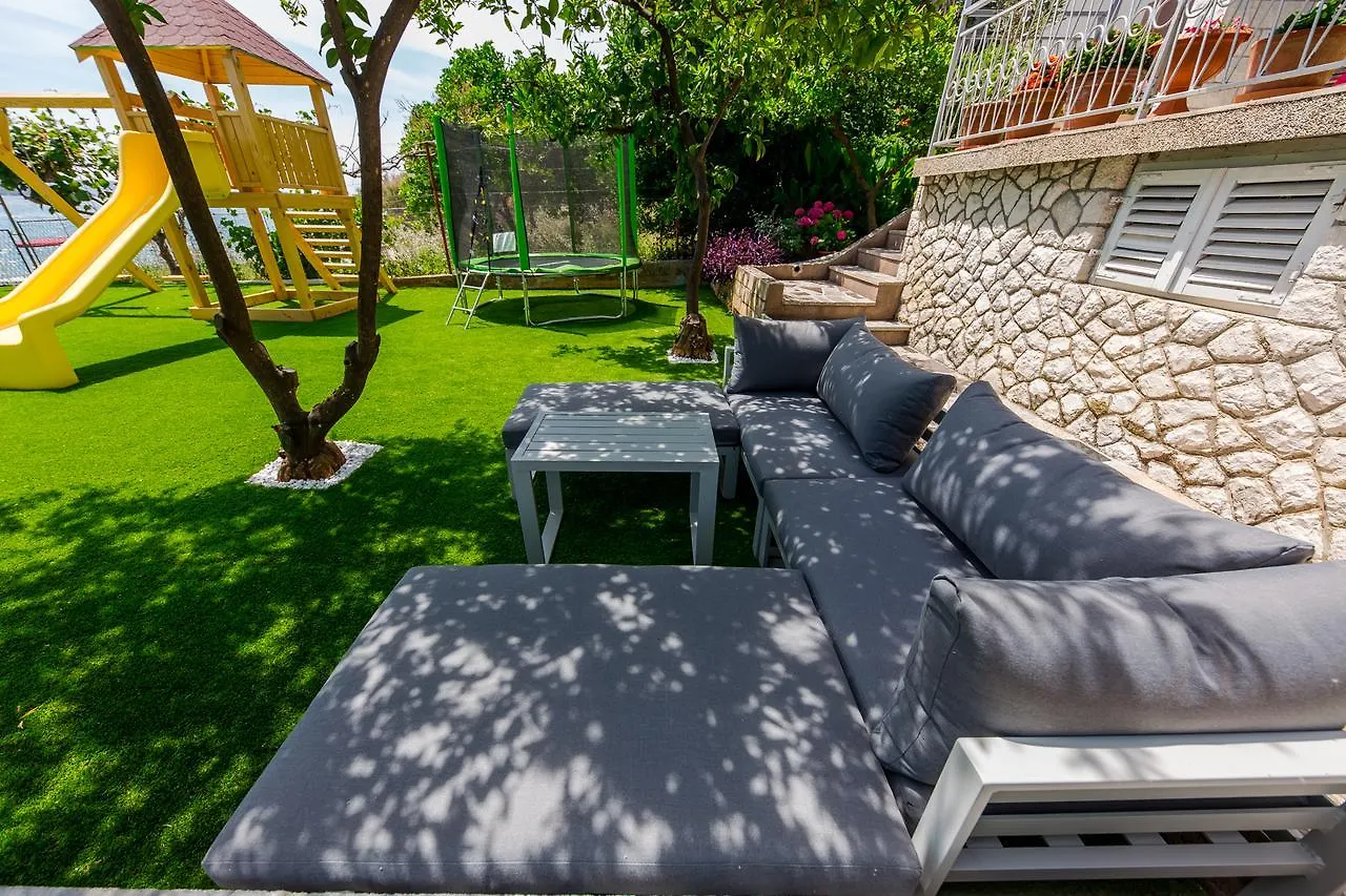 Apartments Sea Trogir