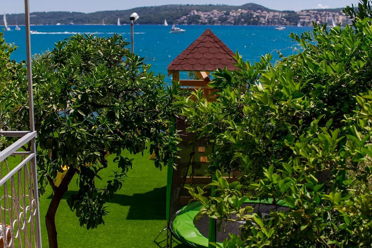 Apartments Sea Trogir